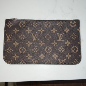 louis Vuitton wallet